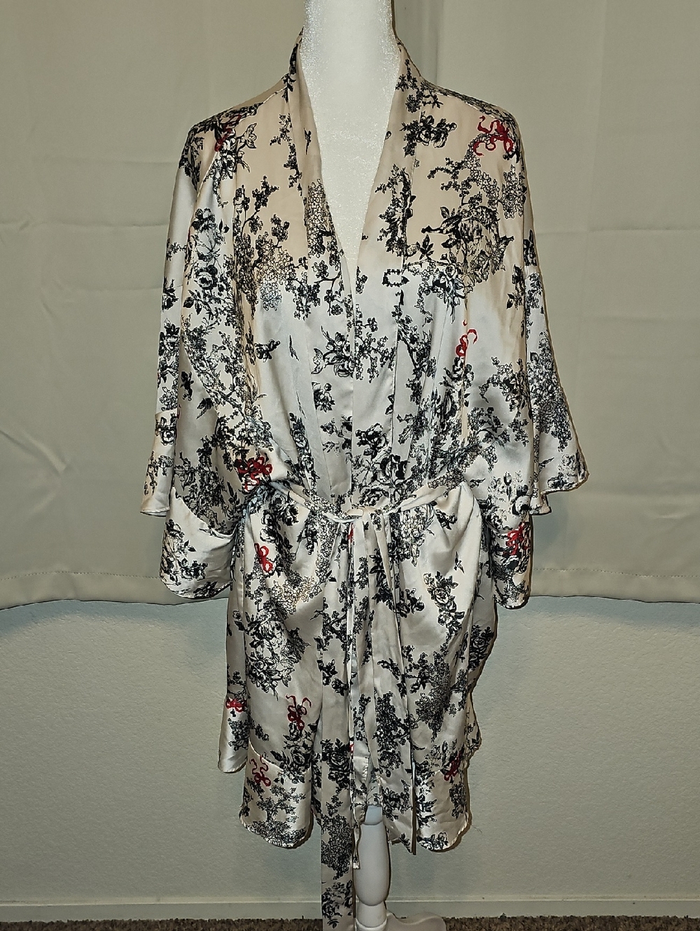 Victoria's Secret Cream Satin Floral Kimono Robe with Black & Red Accents
